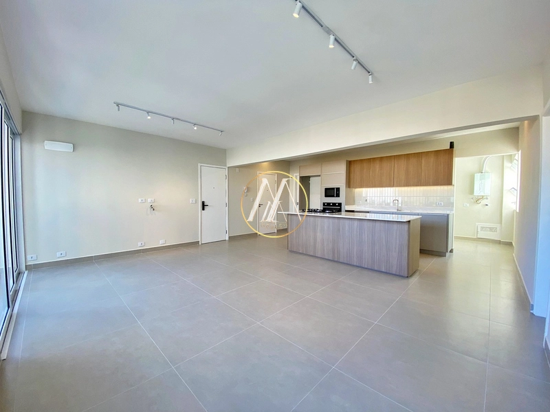 Apartamento reformado com 3 dormitórios, suíte e 2 vagas – Centro: 9ª foto da galeria de imagens do imóvel