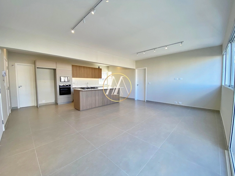 Apartamento reformado com 3 dormitórios, suíte e 2 vagas – Centro: 6ª foto da galeria de imagens do imóvel