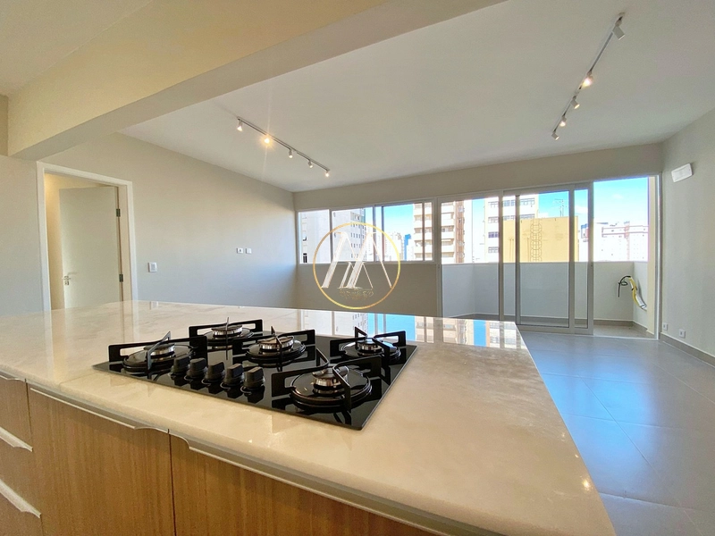 Apartamento reformado com 3 dormitórios, suíte e 2 vagas – Centro: 18ª foto da galeria de imagens do imóvel