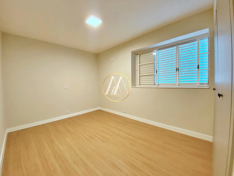 Apartamento reformado com 3 dormitórios, suíte e 2 vagas – Centro: 34ª foto da galeria de imagens do imóvel