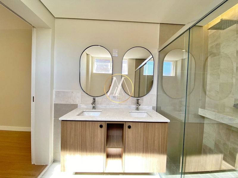 Apartamento reformado com 3 dormitórios, suíte e 2 vagas – Centro: 50ª foto da galeria de imagens do imóvel