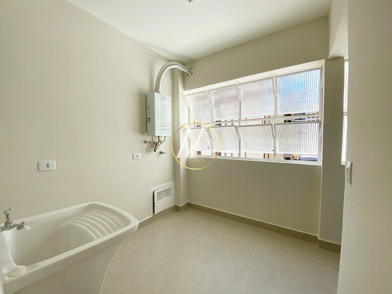 Apartamento reformado com 3 dormitórios, suíte e 2 vagas – Centro: 23ª foto da galeria de imagens do imóvel