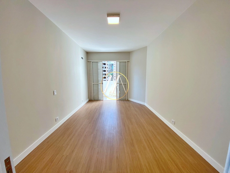 Apartamento reformado com 3 dormitórios, suíte e 2 vagas – Centro: 51ª foto da galeria de imagens do imóvel