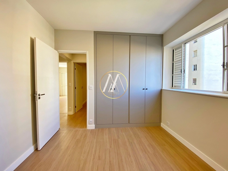 Apartamento reformado com 3 dormitórios, suíte e 2 vagas – Centro: 30ª foto da galeria de imagens do imóvel