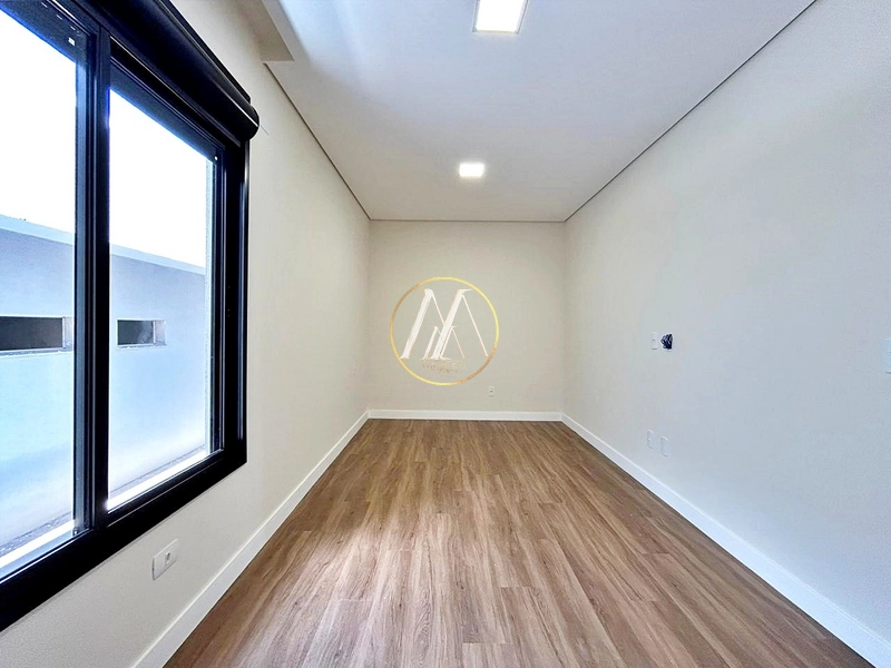 Sobrado de alto padrão com 4 quartos, 2 suítes e demi suíte: 79ª foto da galeria de imagens do imóvel