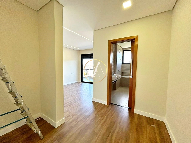 Sobrado de alto padrão com 4 quartos, 2 suítes e demi suíte: 101ª foto da galeria de imagens do imóvel