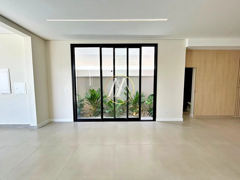 Sobrado de alto padrão com 4 quartos, 2 suítes e demi suíte: 33ª foto da galeria de imagens do imóvel