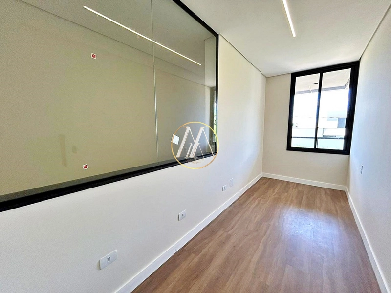 Sobrado de alto padrão com 4 quartos, 2 suítes e demi suíte: 53ª foto da galeria de imagens do imóvel