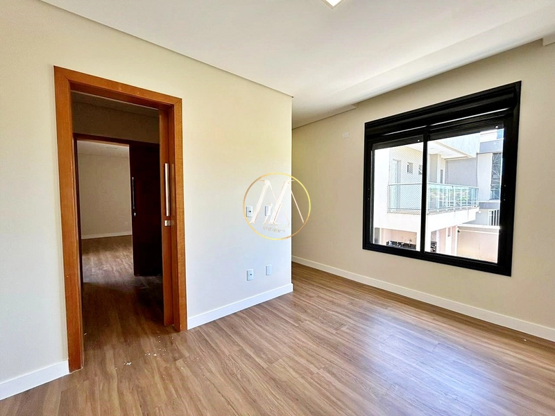 Sobrado de alto padrão com 4 quartos, 2 suítes e demi suíte: 83ª foto da galeria de imagens do imóvel