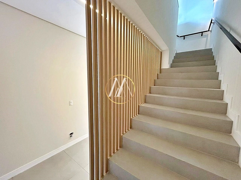 Sobrado de alto padrão com 4 quartos, 2 suítes e demi suíte: 52ª foto da galeria de imagens do imóvel