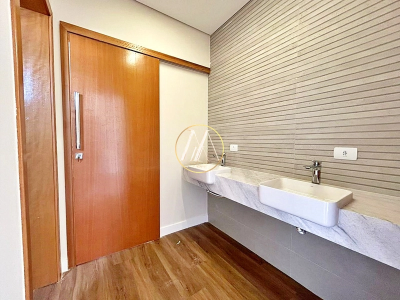 Sobrado de alto padrão com 4 quartos, 2 suítes e demi suíte: 81ª foto da galeria de imagens do imóvel