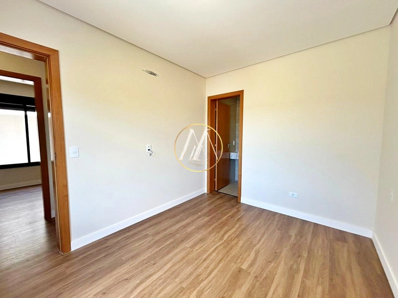 Sobrado de alto padrão com 4 quartos, 2 suítes e demi suíte: 87ª foto da galeria de imagens do imóvel