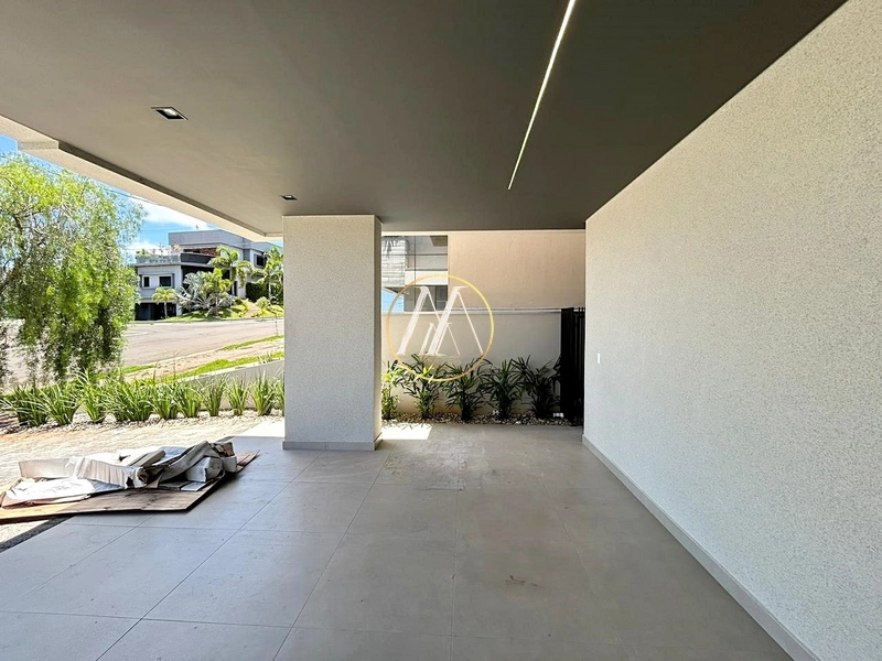 Sobrado de alto padrão com 4 quartos, 2 suítes e demi suíte: 9ª foto da galeria de imagens do imóvel