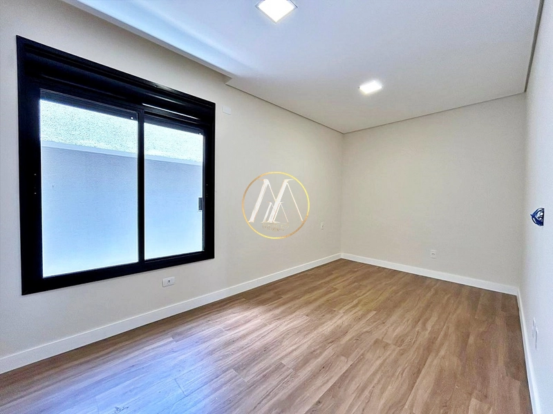 Sobrado de alto padrão com 4 quartos, 2 suítes e demi suíte: 80ª foto da galeria de imagens do imóvel