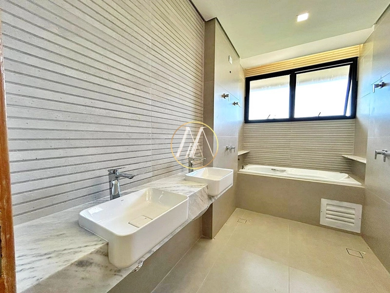 Sobrado de alto padrão com 4 quartos, 2 suítes e demi suíte: 100ª foto da galeria de imagens do imóvel