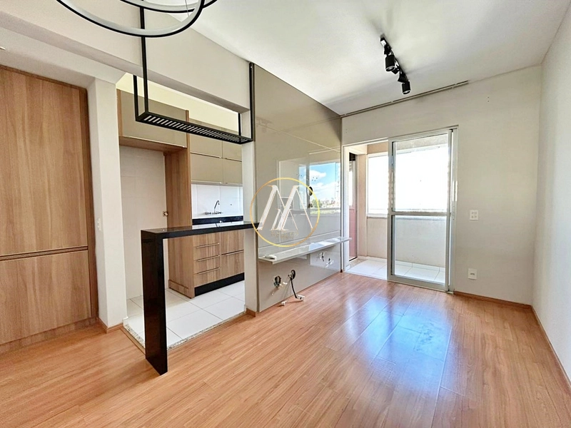 Sunset Faria Lima- 3 dormitórios sendo uma suíte, completo em armários: 1ª foto da galeria de imagens do imóvel