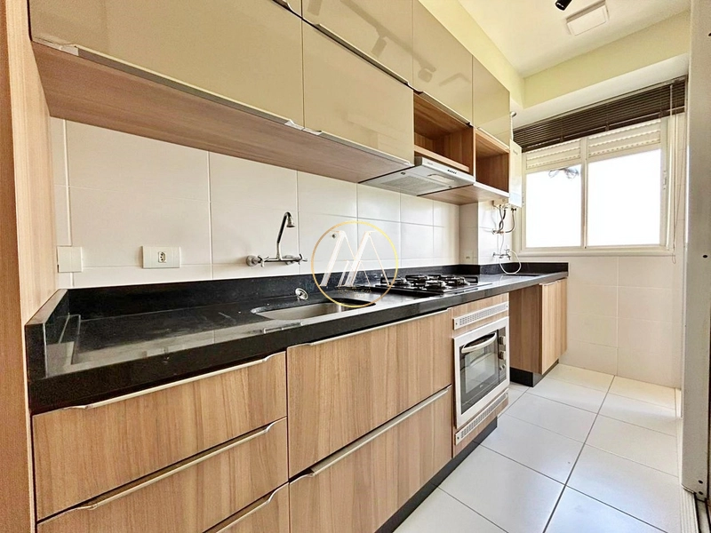 Sunset Faria Lima- 3 dormitórios sendo uma suíte, completo em armários: 7ª foto da galeria de imagens do imóvel