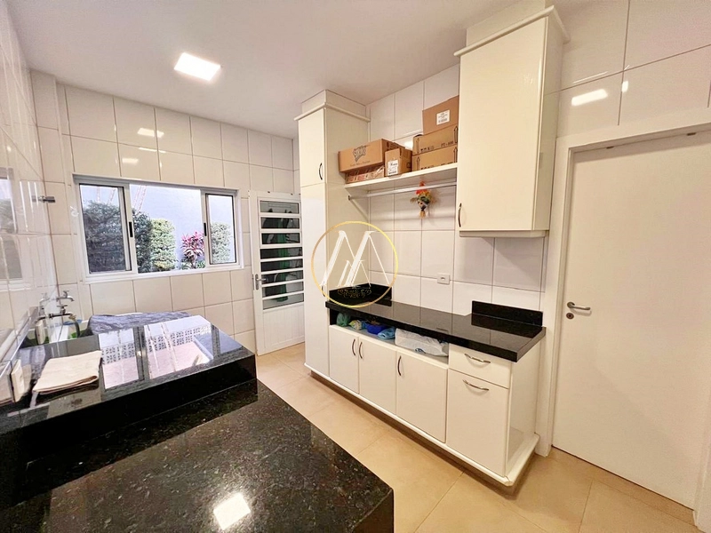 Sobrado mobiliado à venda em condomínio fechado com 4 dormitórios: 41ª foto da galeria de imagens do imóvel