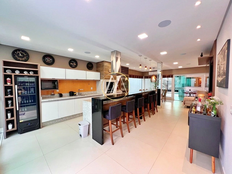 Sobrado mobiliado à venda em condomínio fechado com 4 dormitórios: 14ª foto da galeria de imagens do imóvel