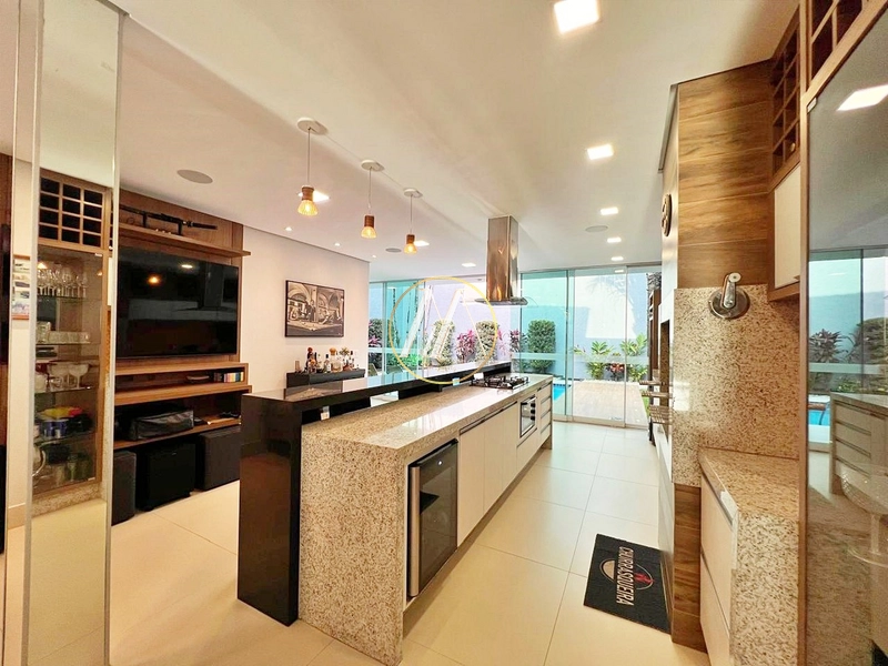 Sobrado mobiliado à venda em condomínio fechado com 4 dormitórios: 12ª foto da galeria de imagens do imóvel