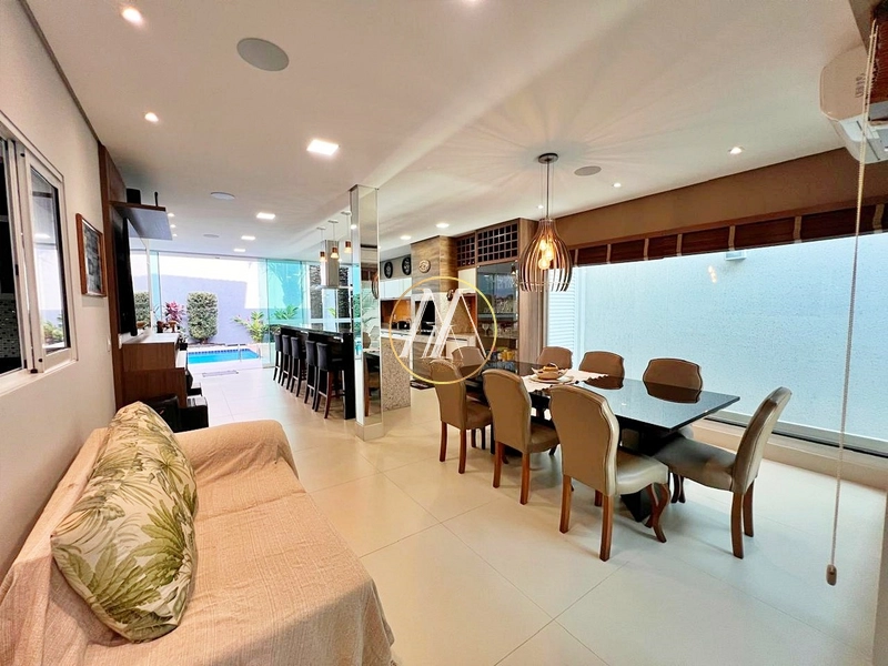 Sobrado mobiliado à venda em condomínio fechado com 4 dormitórios: 11ª foto da galeria de imagens do imóvel