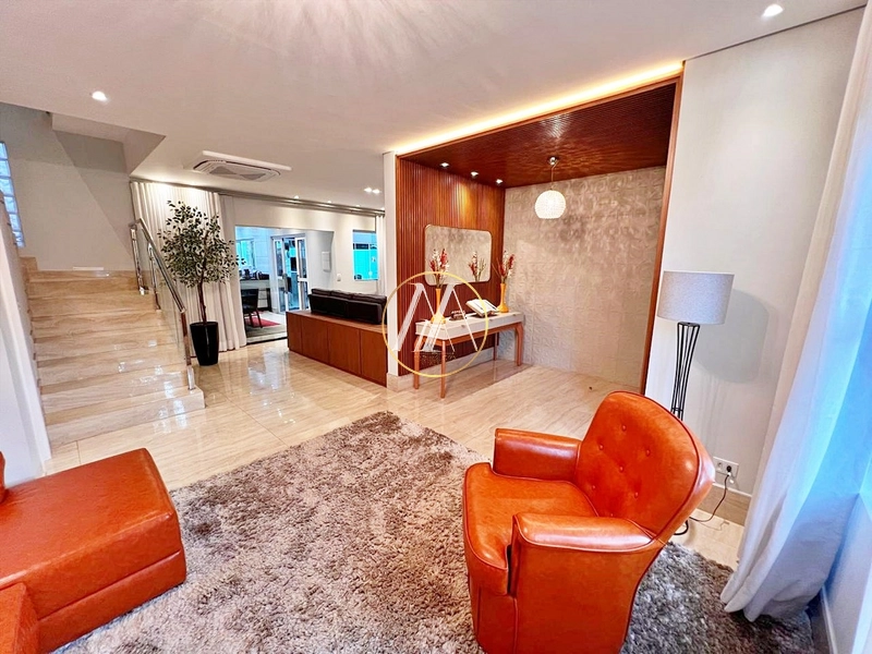 Sobrado mobiliado à venda em condomínio fechado com 4 dormitórios: 3ª foto da galeria de imagens do imóvel