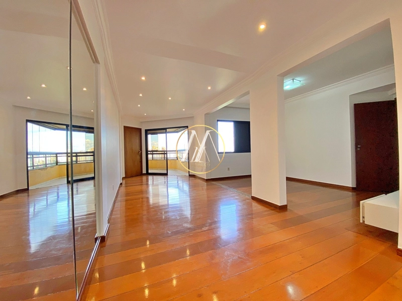 Apartamento à venda com 3 quartos, 127m² - próximo a Av Tiradentes: 2ª foto da galeria de imagens do imóvel