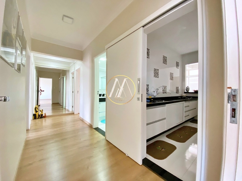 Apartamento reformado à venda no Centro com 3 dormitórios, 2 suítes: 17ª foto da galeria de imagens do imóvel