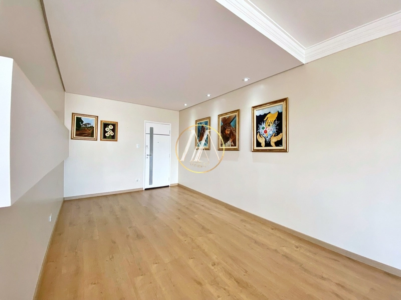 Apartamento reformado à venda no Centro com 3 dormitórios, 2 suítes: 16ª foto da galeria de imagens do imóvel