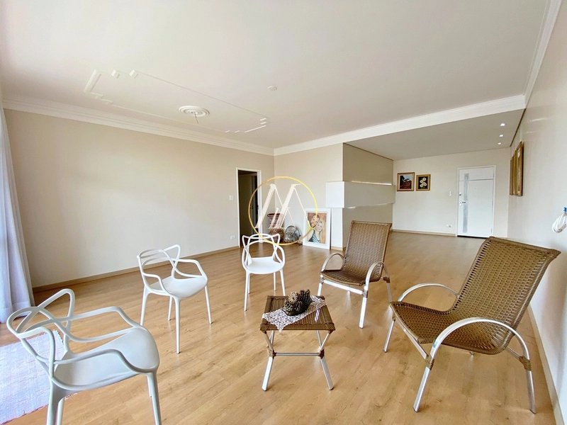 Apartamento reformado à venda no Centro com 3 dormitórios, 2 suítes: 14ª foto da galeria de imagens do imóvel