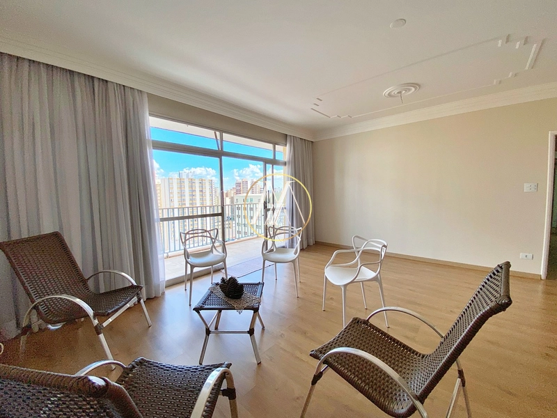 Apartamento reformado à venda no Centro com 3 dormitórios, 2 suítes: 6ª foto da galeria de imagens do imóvel