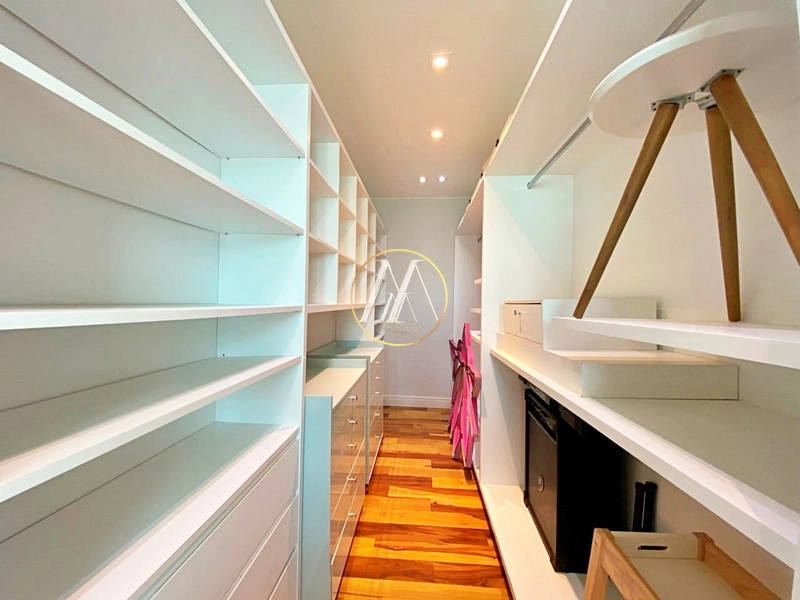Casa residencial ou comercial à venda próximo a Av. Santos Dumont: 48ª foto da galeria de imagens do imóvel