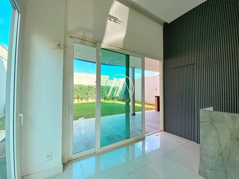 Casa residencial ou comercial à venda próximo a Av. Santos Dumont: 17ª foto da galeria de imagens do imóvel
