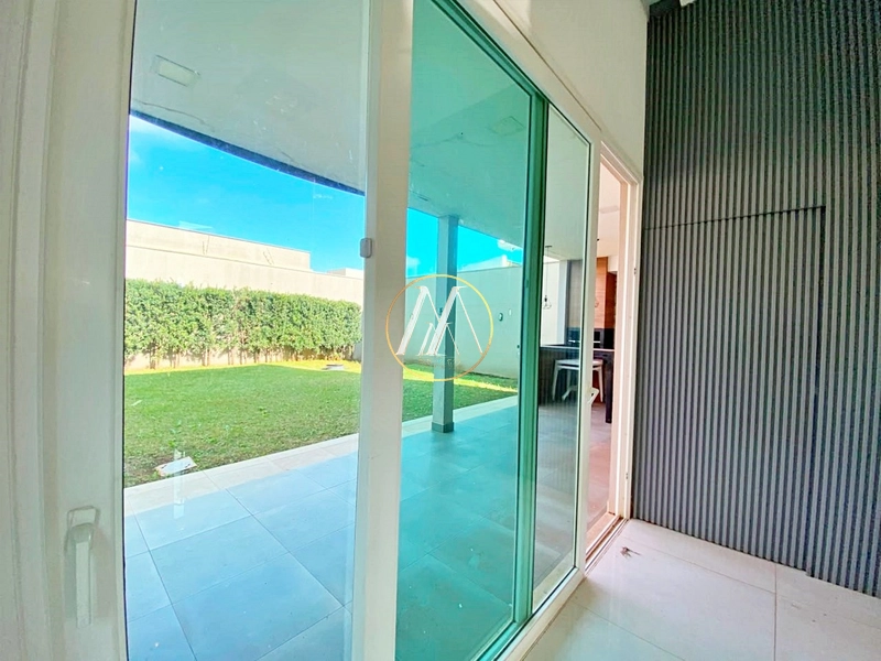 Casa residencial ou comercial à venda próximo a Av. Santos Dumont: 18ª foto da galeria de imagens do imóvel