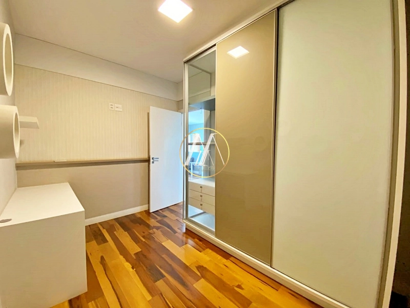 Casa residencial ou comercial à venda próximo a Av. Santos Dumont: 57ª foto da galeria de imagens do imóvel