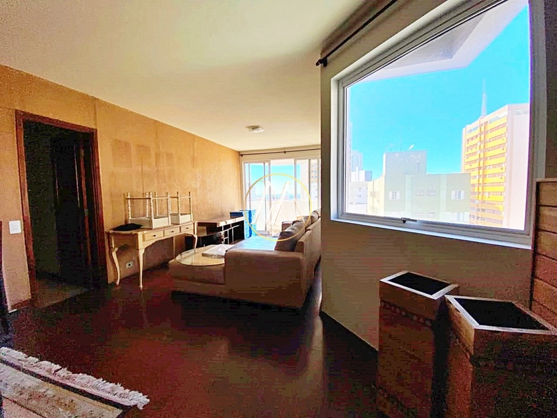 Apartamento à venda com 3 quartos na Rua Santos | Centro de Londrina: 2ª foto da galeria de imagens do imóvel