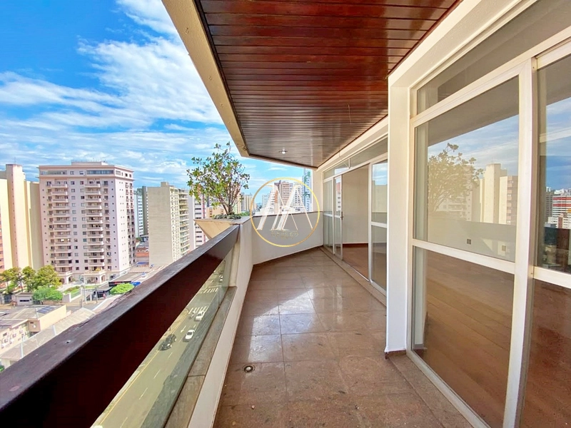 Apartamento à venda com 4 dormitórios e 2 suítes | Centro de Londrina