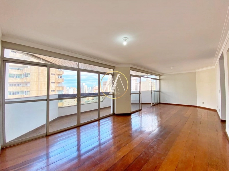 Apartamento à venda com 4 dormitórios e 2 suítes | Centro de Londrina: 6ª foto da galeria de imagens do imóvel
