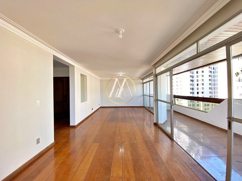 Apartamento à venda com 4 dormitórios e 2 suítes | Centro de Londrina: 7ª foto da galeria de imagens do imóvel