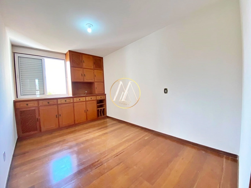 Apartamento à venda com 4 dormitórios e 2 suítes | Centro de Londrina: 32ª foto da galeria de imagens do imóvel