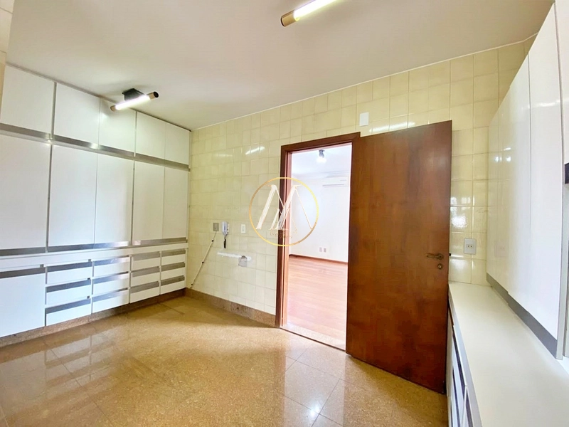 Apartamento à venda com 4 dormitórios e 2 suítes | Centro de Londrina: 28ª foto da galeria de imagens do imóvel