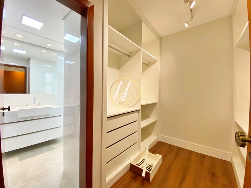 Apartamento reformado à venda com 3 quartos e 2 suítes - Rua Santos: 36ª foto da galeria de imagens do imóvel