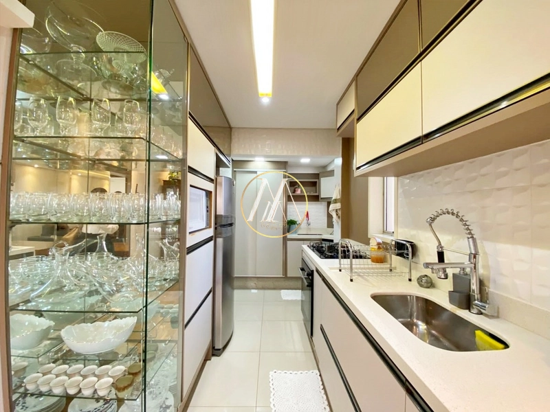 Apartamento reformado à venda com 2 quartos, sacada com churrasqueira: 14ª foto da galeria de imagens do imóvel