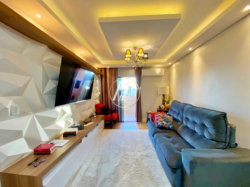 Apartamento reformado à venda com 2 quartos, sacada com churrasqueira: 4ª foto da galeria de imagens do imóvel