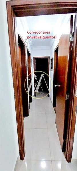 Apartamento com 3 dormitórios e suíte, piscina no centro de Londrina: 4ª foto da galeria de imagens do imóvel
