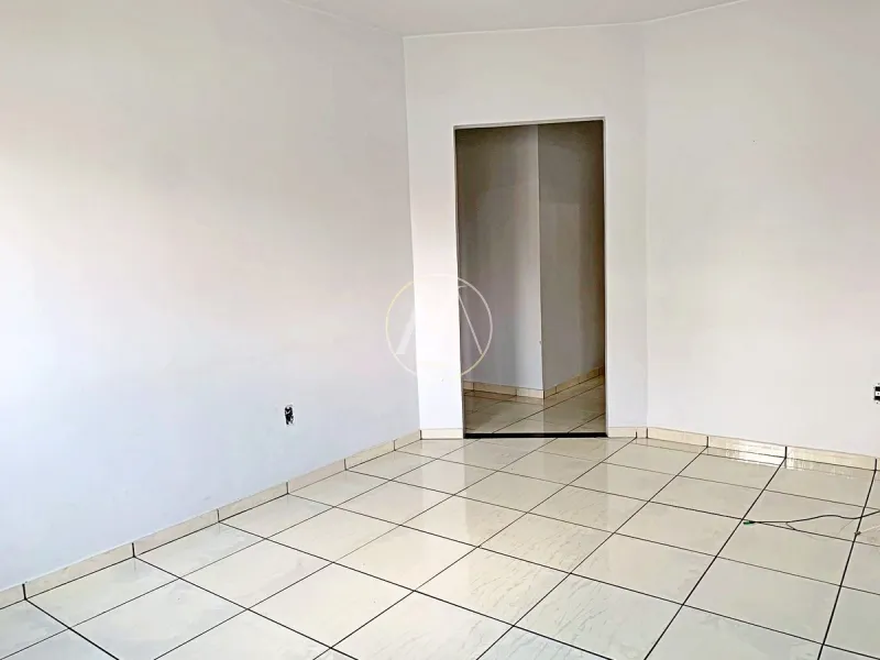 Casa à venda com 3 dormitórios e suíte, externo com churrasqueira: 6ª foto da galeria de imagens do imóvel