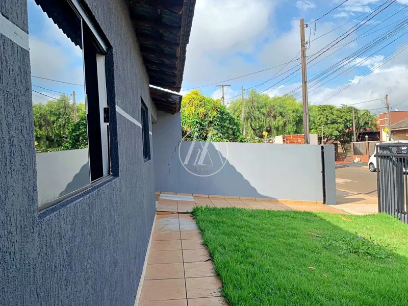 Casa à venda com 3 dormitórios e suíte, externo com churrasqueira: 2ª foto da galeria de imagens do imóvel