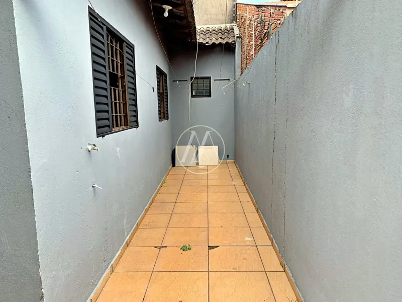 Casa à venda com 3 dormitórios e suíte, externo com churrasqueira: 42ª foto da galeria de imagens do imóvel