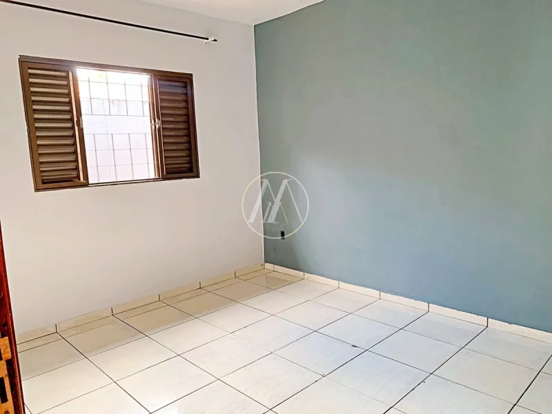 Casa à venda com 3 dormitórios e suíte, externo com churrasqueira: 15ª foto da galeria de imagens do imóvel
