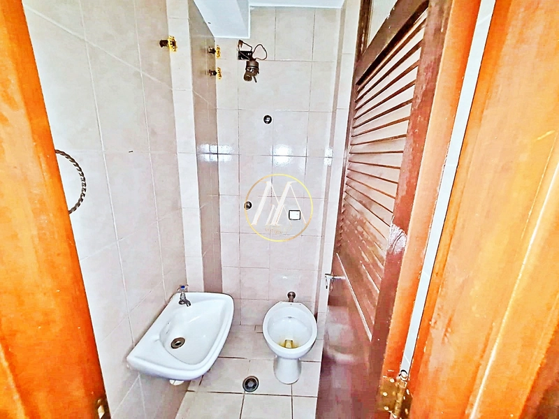 Apartamento central com 90m², 3 dormitórios, sacada: 9ª foto da galeria de imagens do imóvel